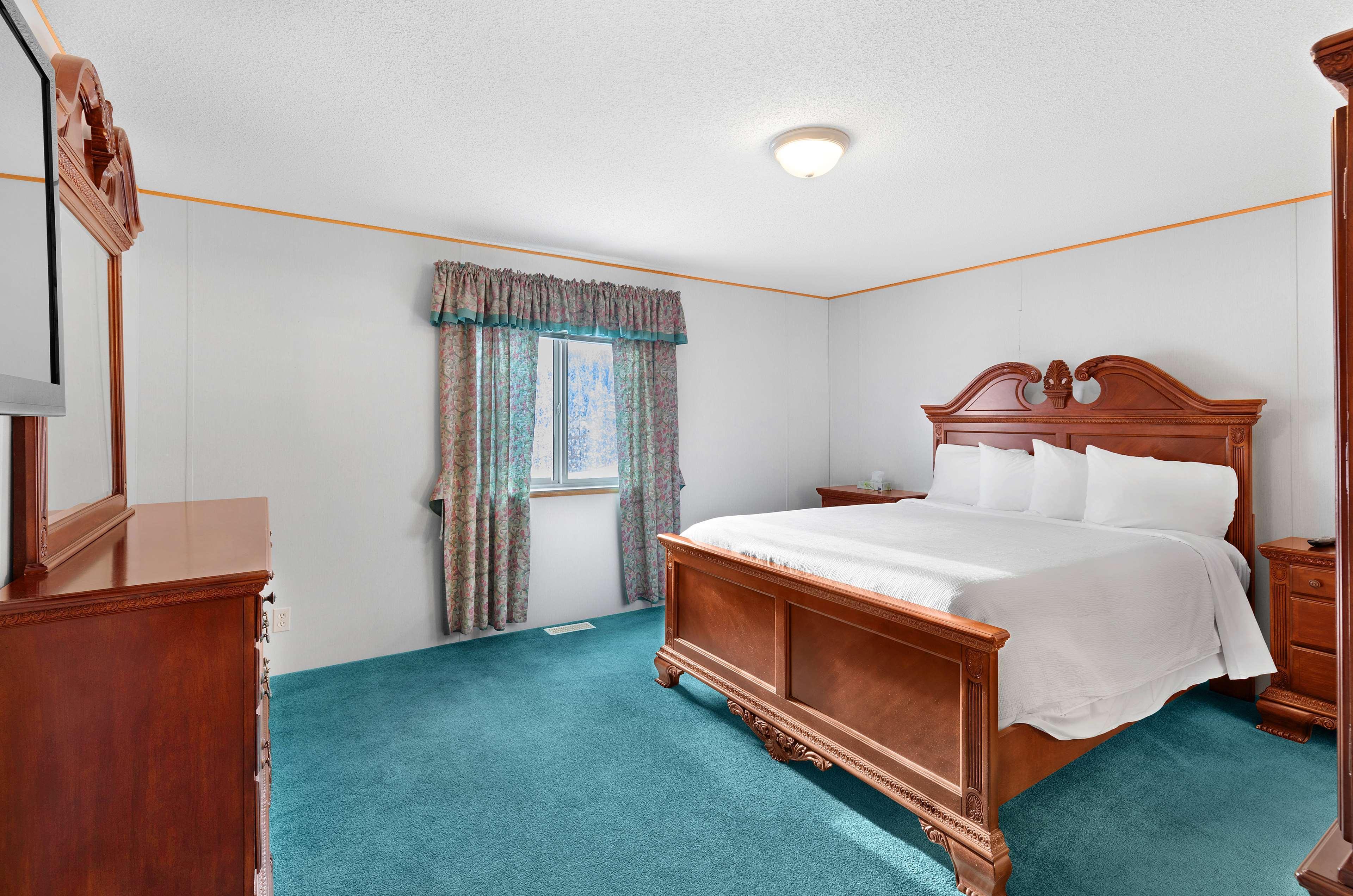 Surestay Hotel By Best Western Rossland Red Mountain Room photo
