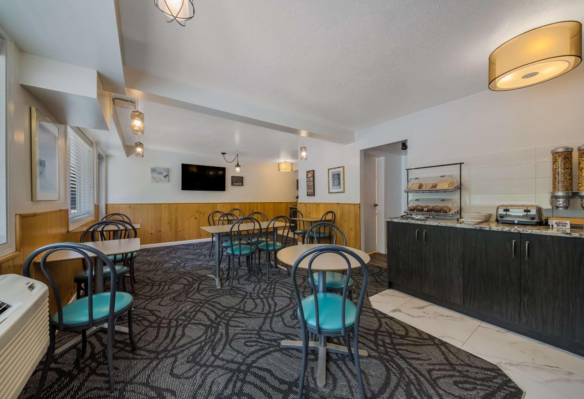 Surestay Hotel By Best Western Rossland Red Mountain Exterior photo