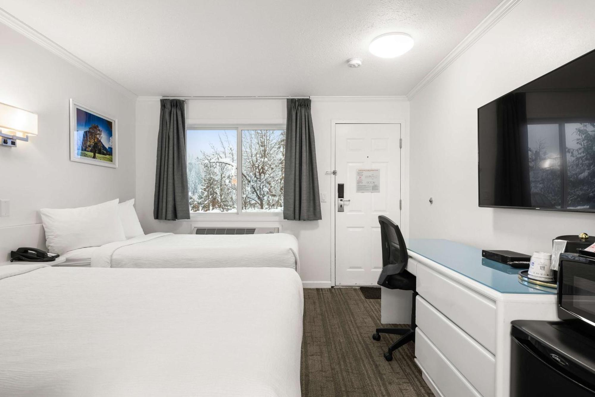 Surestay Hotel By Best Western Rossland Red Mountain Exterior photo